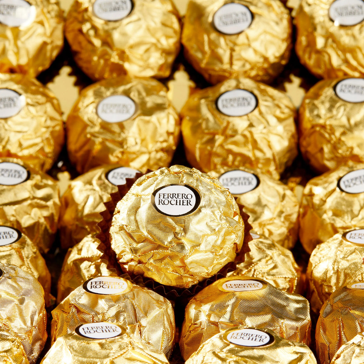 2026 NewFerrero Rocher, Milk Chocolate Hazelnut Candy, 21.2 oz, 48 Count