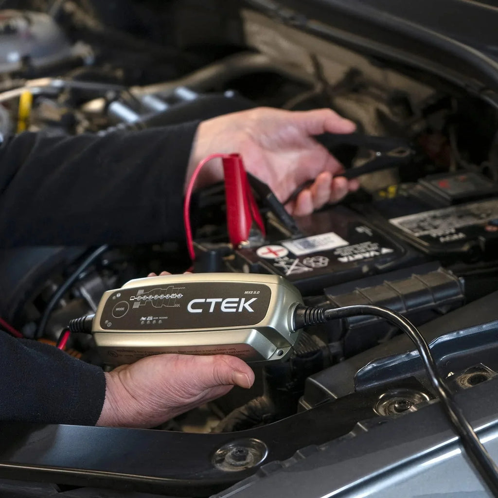 2026 NewCTEK 40-206 MXS 5.0 Fully Automatic 4.3 amp Battery Charger and Maintainer 12V