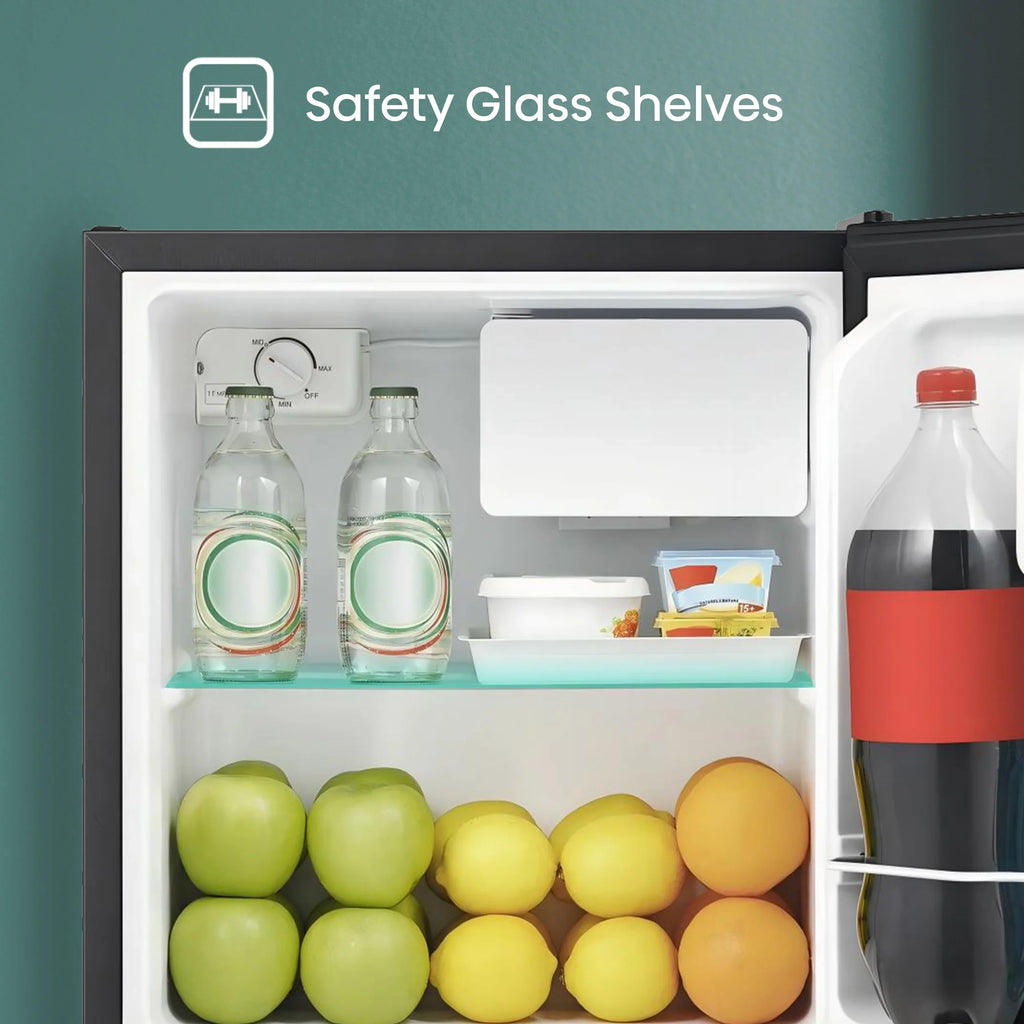2026 NewHisense 1.6 Cu ft Single Door Mini Fridge, Black, Energy Star, 1 Year Warranty, WMS017M6XBE New