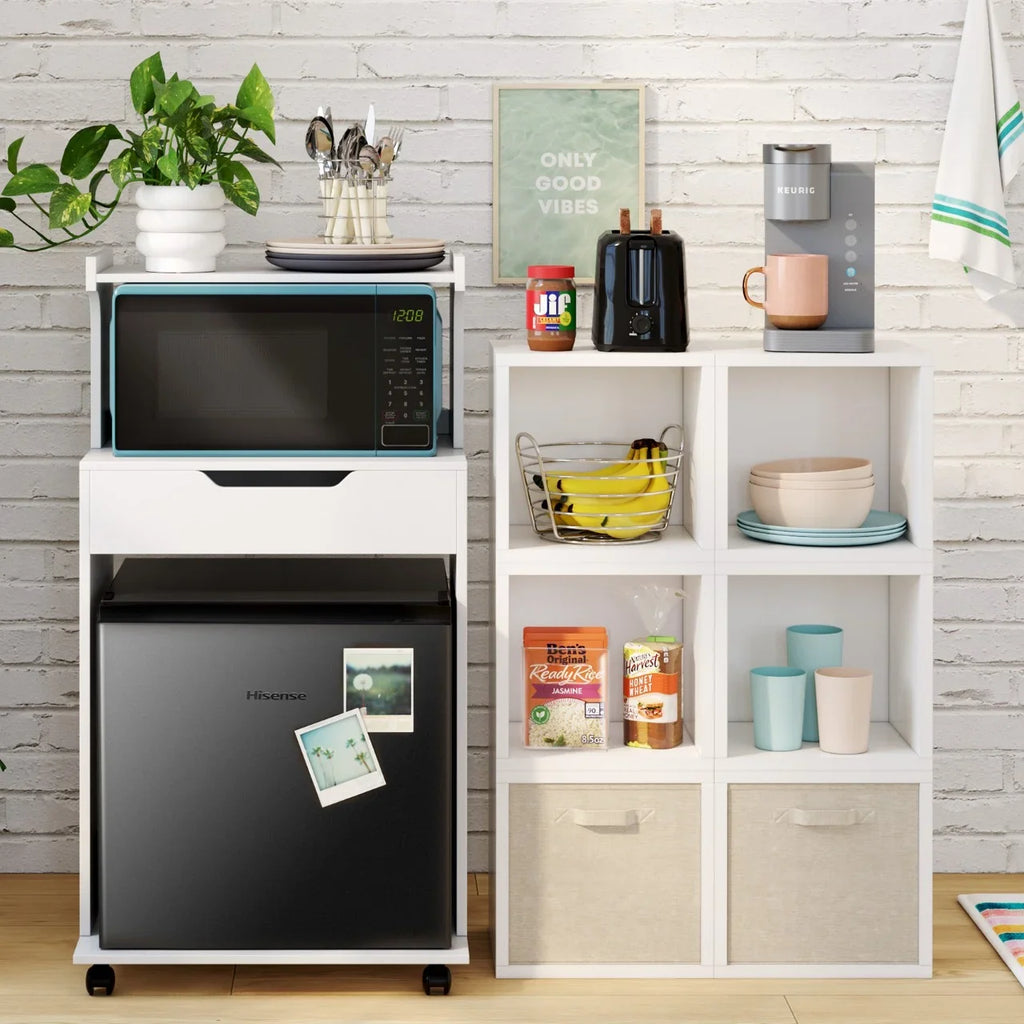 2026 NewHisense 1.6 Cu ft Single Door Mini Fridge, Black, Energy Star, 1 Year Warranty, WMS017M6XBE New