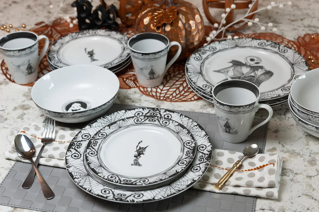 2026 NewThe Nightmare Before Christmas 16-Piece Ceramic Dinnerware Set