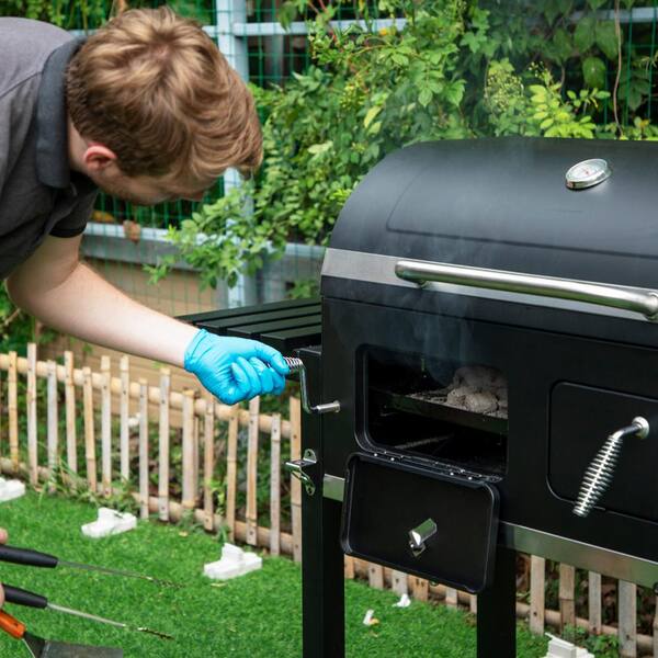 Heavy-duty Outdoor Barrel Charcoal Grill in Black