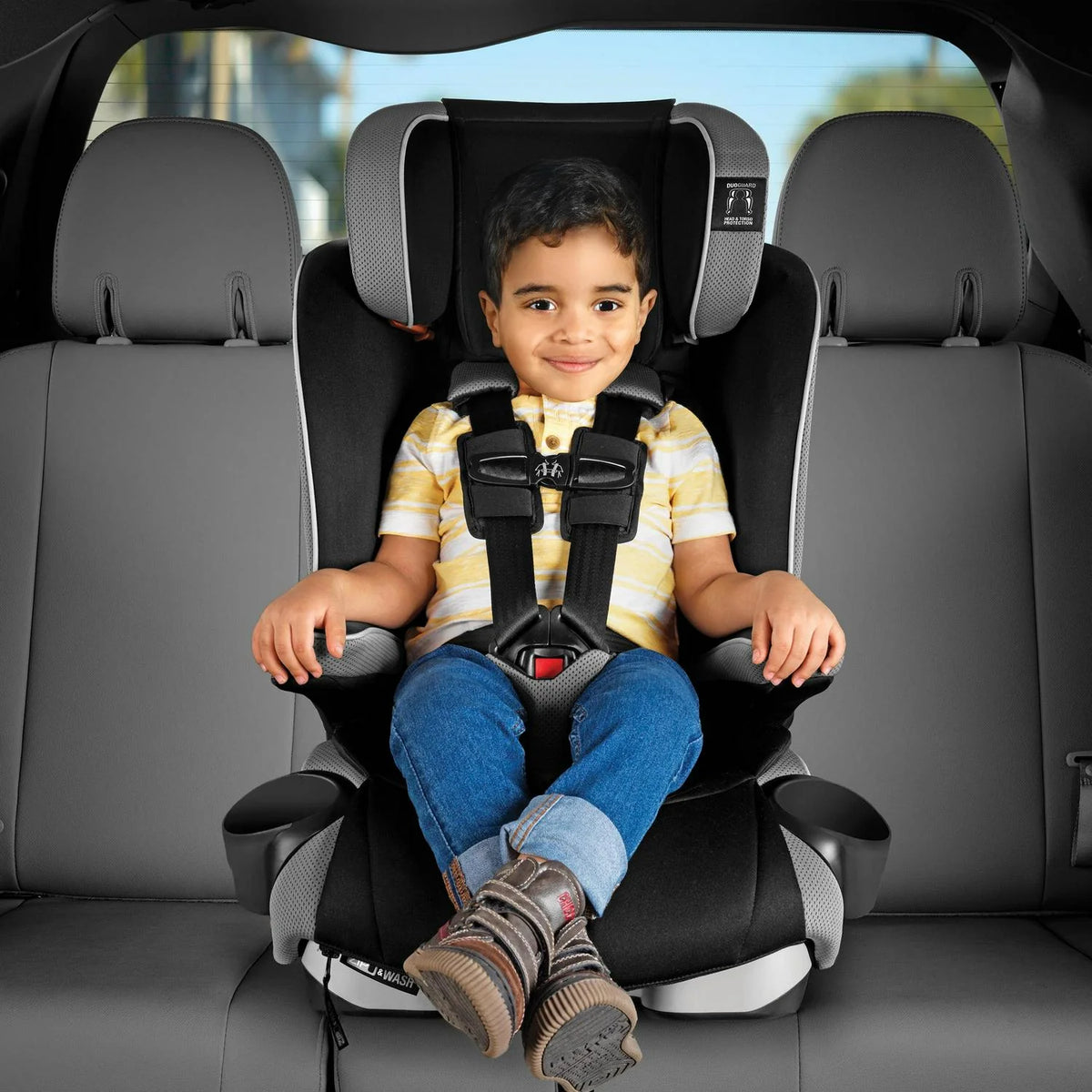 2026 NewChicco MyFit Zip Harness and Booster Car Seat - Nightfall (Black). New