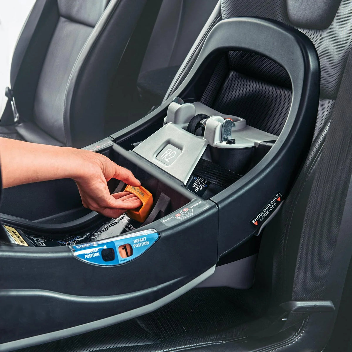 2026 NewChicco Fit2 Adapt Infant & Toddler Car Seat - Ember (Black). New
