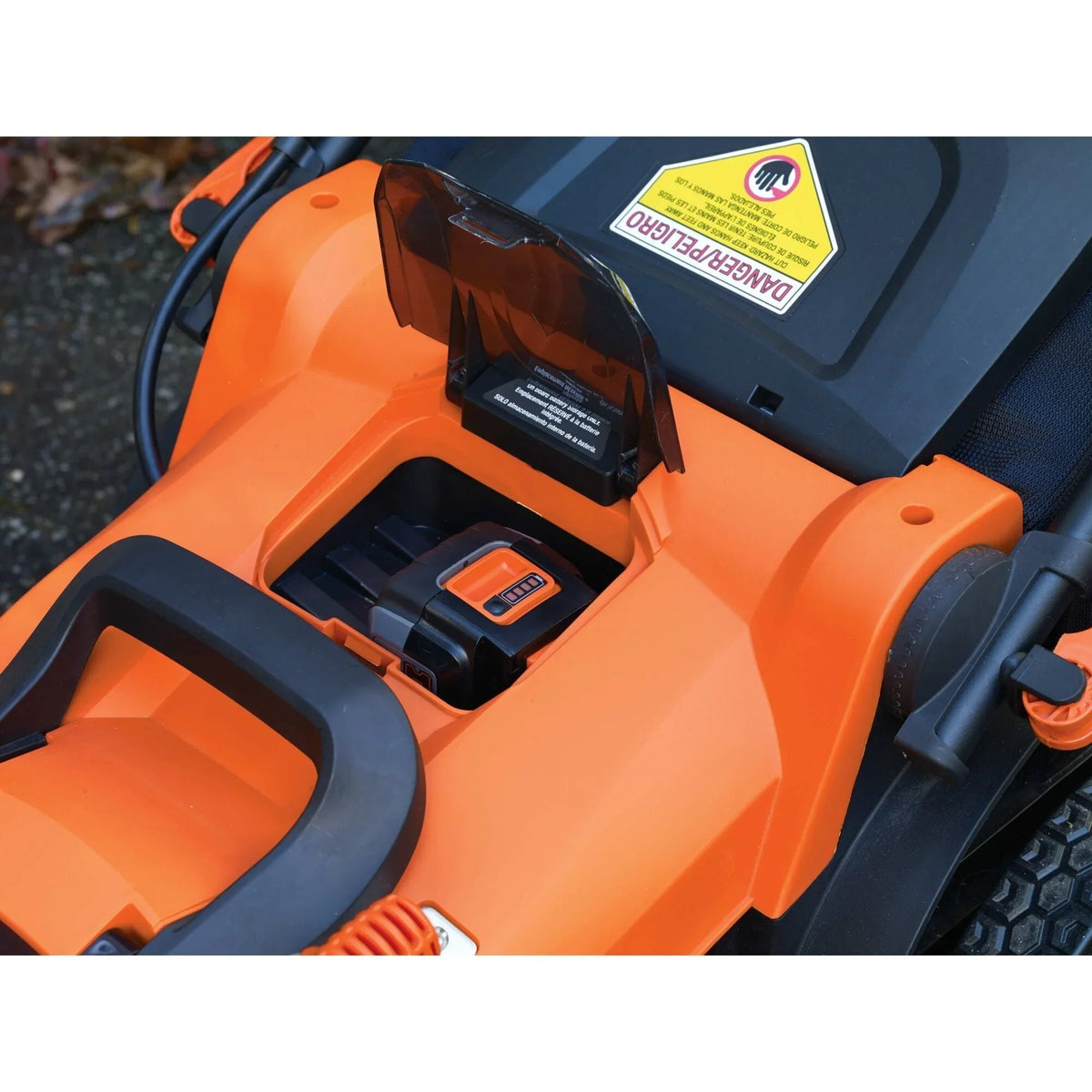 2026 NewBLACK+DECKER 40V MAX* Cordless Lawn Mower with Battery and Charger Included, (CM2043C)