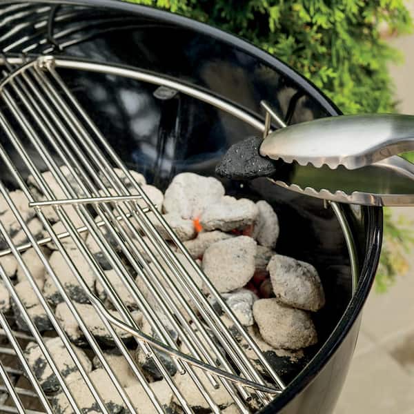 26 in. Original Kettle Premium Charcoal Grill in Black with Built-In Thermometer