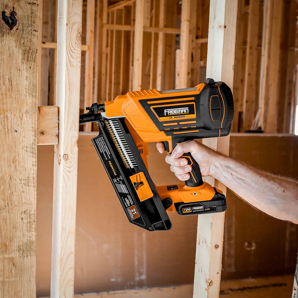 Freeman PE20V2183 20 Volt Cordless and Brushless 21 Degree 3-1/4" Framing Nailer Kit with Lithium Ion Battery, Charger, and Bag -C 750 Shots per Charge