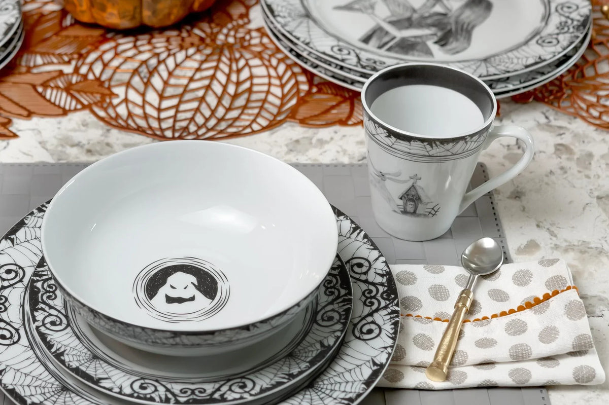 2026 NewThe Nightmare Before Christmas 16-Piece Ceramic Dinnerware Set